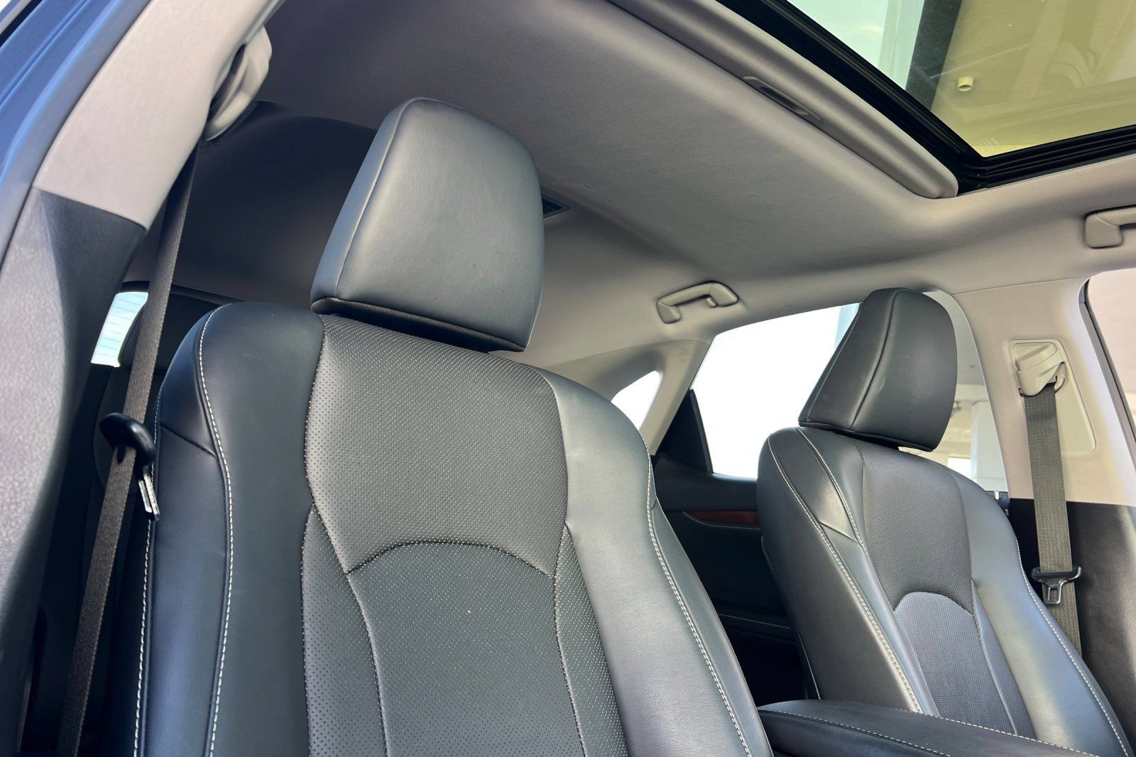 Used 2021 Lexus RX 350 AWD w/ Premium Package image 26