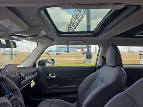 New 2025 MINI Cooper S image 23