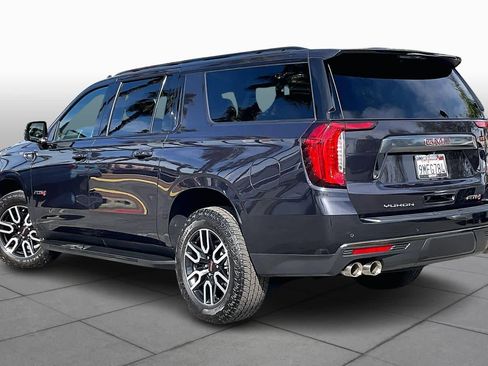 Used 2024 GMC Yukon XL AT4 w/ Technology Package image 11