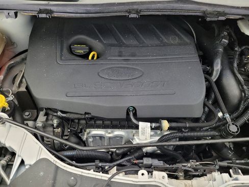 Used 2018 Ford Escape SEL image 30