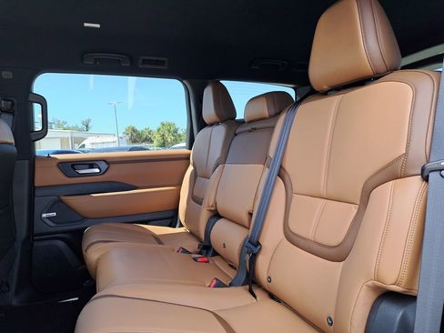 New 2026 Nissan Armada SL RWD image 6