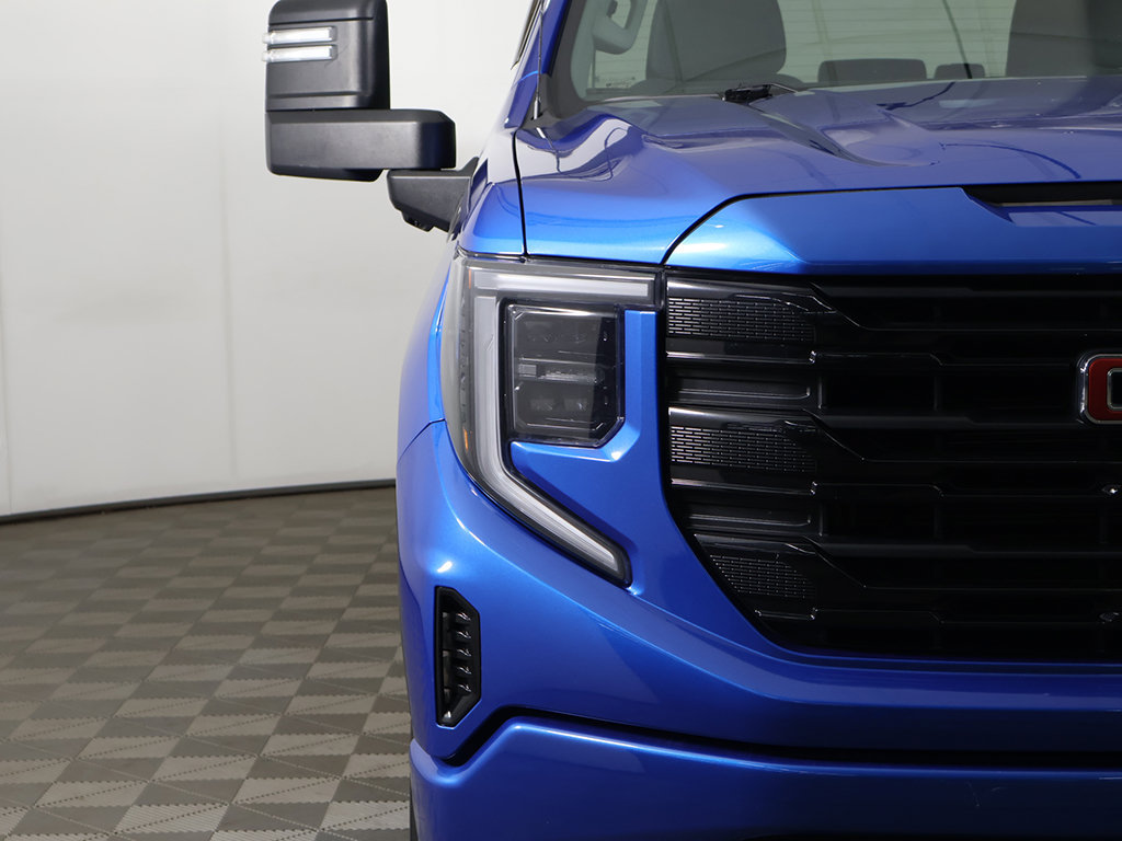 Used 2023 GMC Sierra 1500 Elevation AWD/4WD image 13