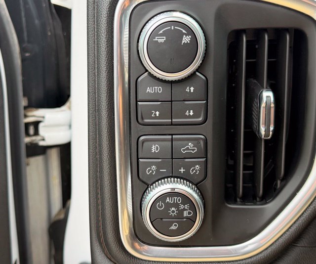Used 2019 GMC Sierra 1500 AT4 w/ AT4 Premium Package AWD/4WD image 30