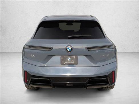 New 2026 BMW iX xDrive60 image 8