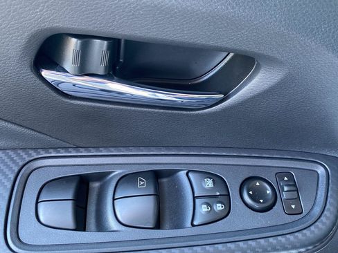 Certified 2025 Nissan Versa SV w/ Trunk Package FWD image 22