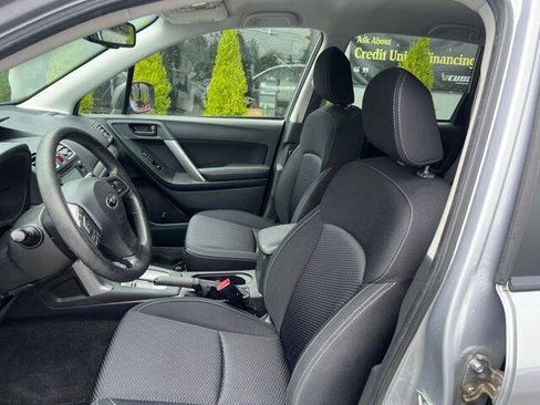Used 2016 Subaru Forester 2.5i w/ Alloy Wheel Package AWD/4WD image 8