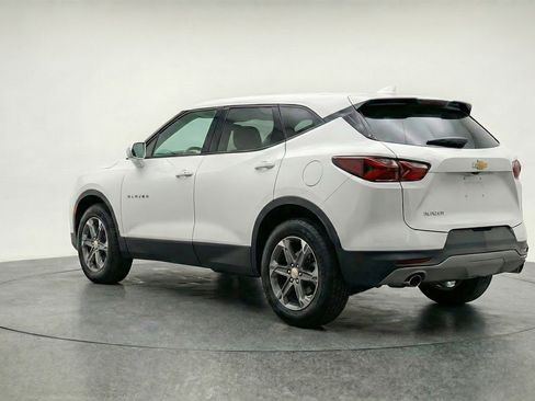 Used 2025 Chevrolet Blazer LT FWD image 6