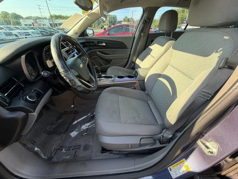 Used 2013 Chevrolet Malibu LS w/ Protection Package FWD image 19