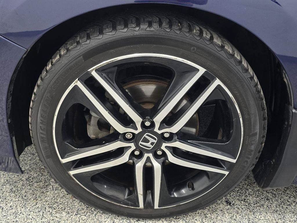 Used 2017 Honda Accord Sport Special Edition image 30