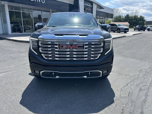 New 2026 GMC Sierra 1500 Denali w/ Denali Reserve Package AWD/4WD image 15