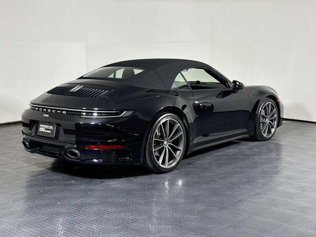 Certified 2022 Porsche 911 Carrera RWD image 7