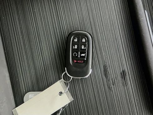 Used 2025 Honda Odyssey EX-L image 33