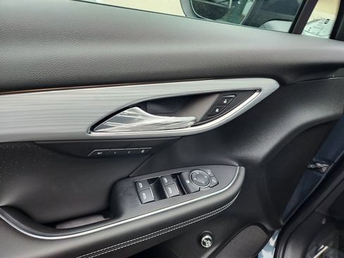 New 2026 Buick Envision Avenir image 9