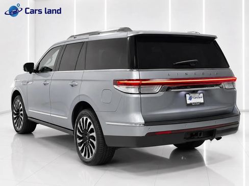 Used 2023 Lincoln Navigator Black Label AWD/4WD image 5