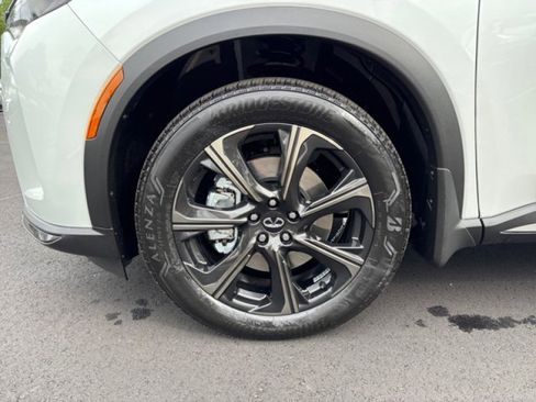 New 2026 INFINITI QX60 Autograph w/ Dark Cargo Package image 9