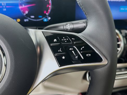 Certified 2026 Mercedes-Benz GLA 250 4MATIC image 13