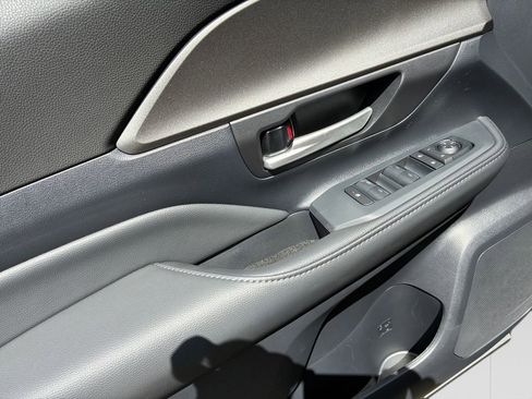 New 2026 Toyota Grand Highlander AWD image 11
