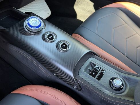 Used 2022 Maserati MC20 Coupe RWD image 27
