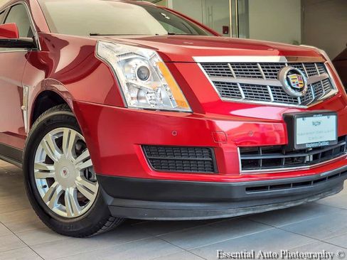 Used 2012 Cadillac SRX Luxury FWD image 2