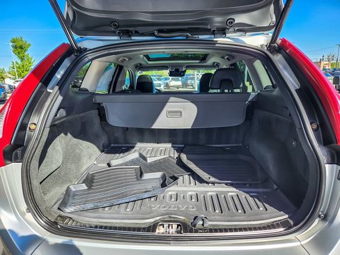 Used 2015 Volvo XC60 T6 Platinum AWD/4WD image 17