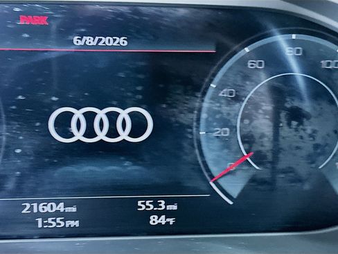 Used 2022 Audi Q5 2.0T Premium Plus w/ Premium Plus Package AWD/4WD image 19
