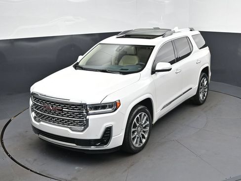 Used 2021 GMC Acadia Denali w/ Denali Technology Package FWD image 30