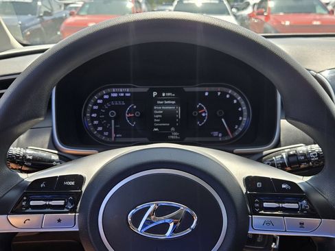 Certified 2024 Hyundai Tucson SE FWD image 19