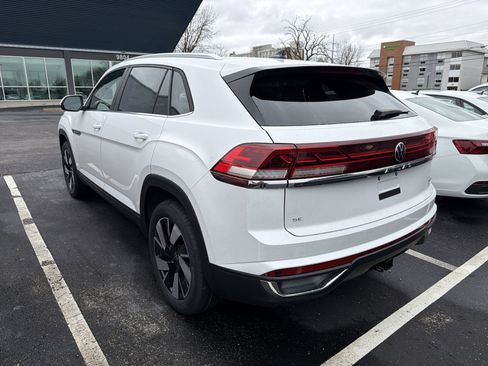 New 2026 Volkswagen Atlas Cross Sport SE AWD/4WD image 5