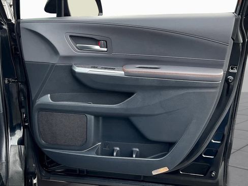 Used 2021 Toyota Sienna XSE w/ XSE Plus Package image 21