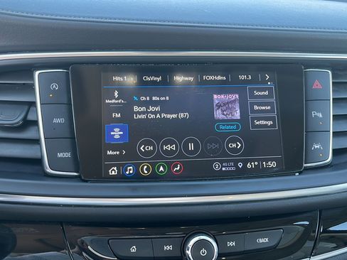 Used 2023 Buick Enclave Avenir w/ Avenir Technology Package image 21