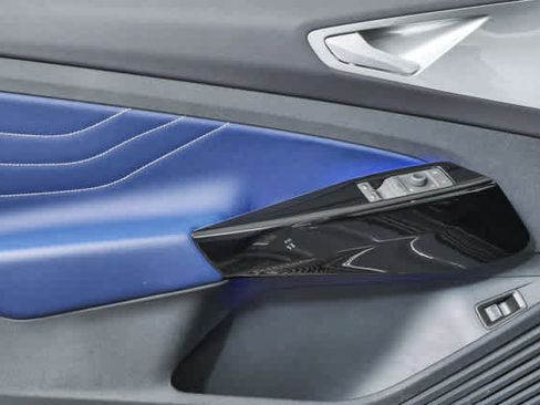 Certified 2025 Volkswagen ID.4 S Limited RWD image 9