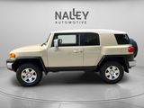 Used 2008 Toyota FJ Cruiser 4WD image 2