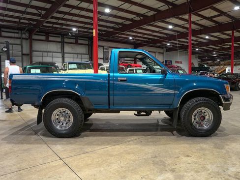 Used 1995 Toyota Pickup DX AWD/4WD image 10