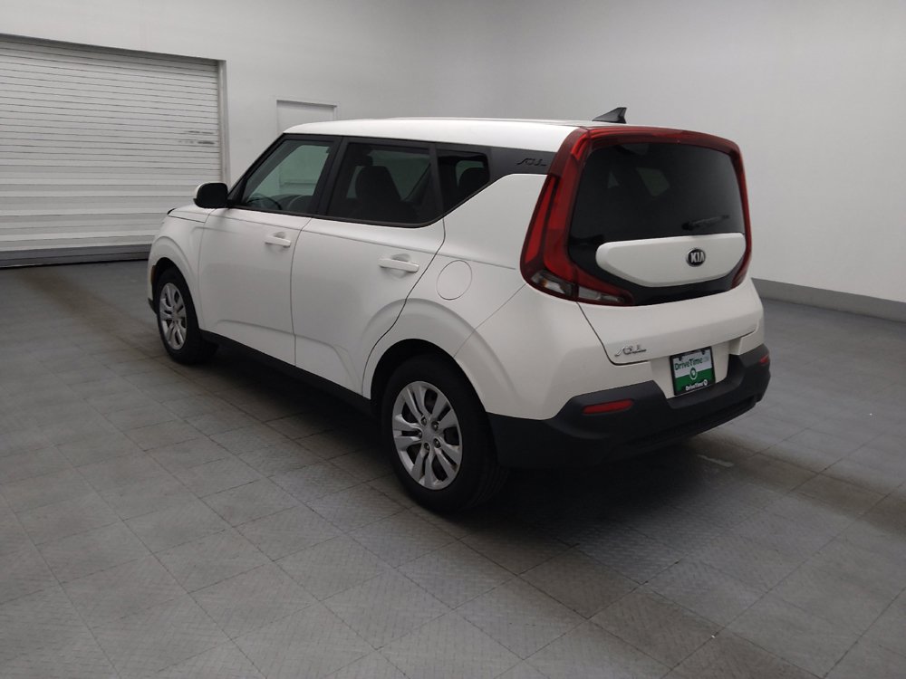 Used 2021 Kia Soul LX FWD image 3