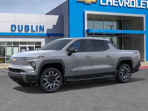 New 2026 Chevrolet Silverado EV LT image 3