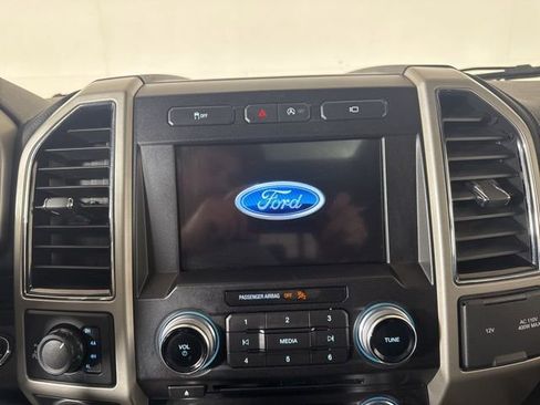 Certified 2017 Ford F150 Lariat w/ Equipment Group 502A Luxury image 15