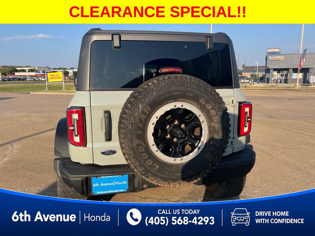 Used 2023 Ford Bronco Badlands w/ Sasquatch Package AWD/4WD image 6