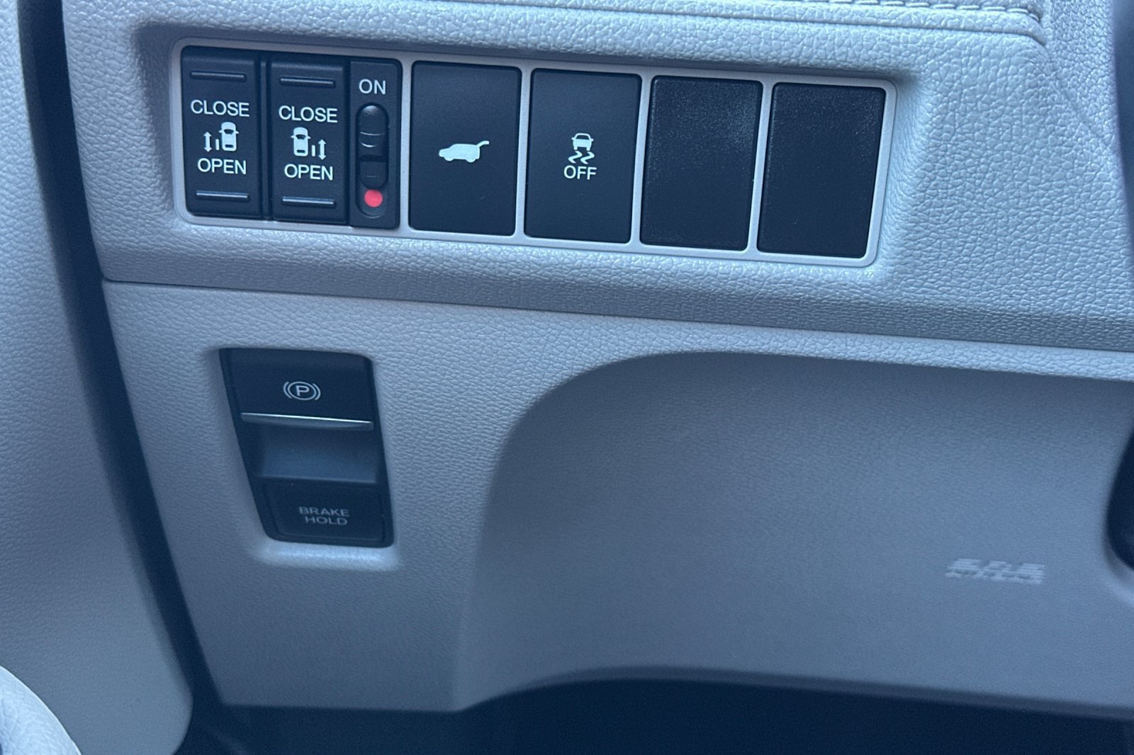 Used 2025 Honda Odyssey EX-L image 42