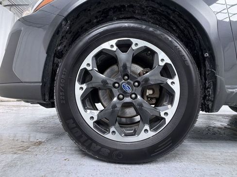 Used 2021 Subaru Crosstrek 2.0i Premium image 10