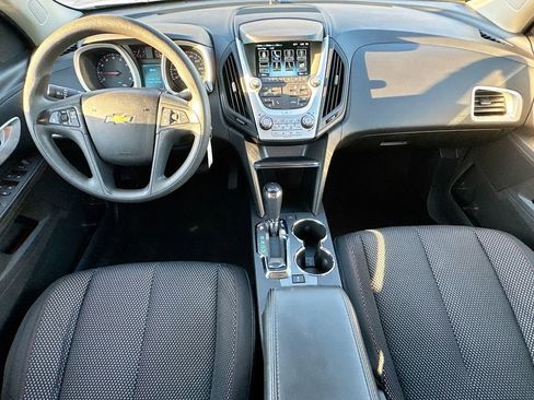 Used 2016 Chevrolet Equinox LS image 25