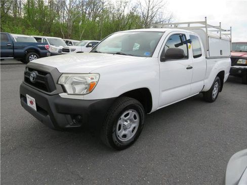 Used 2015 Toyota Tacoma 2WD Access Cab image 12