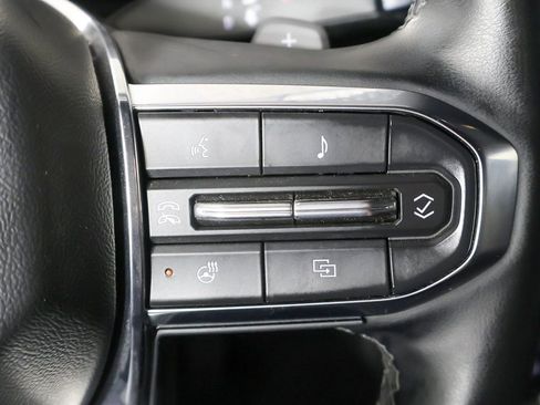 Used 2024 GMC Acadia Elevation image 46