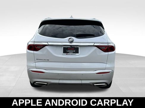 Used 2023 Buick Enclave Essence w/ Experience Buick Package FWD image 4