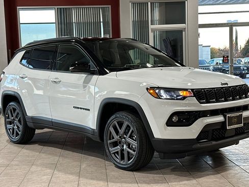 New 2026 Jeep Compass Limited AWD/4WD image 9