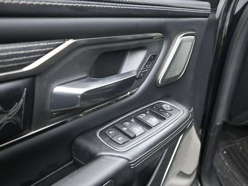 Used 2021 RAM 1500 Limited AWD/4WD image 12