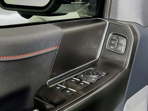 Used 2025 Ford F150 Raptor image 19