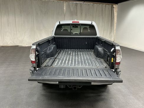 Used 2009 Toyota Tacoma 4x4 Access Cab V6 image 26