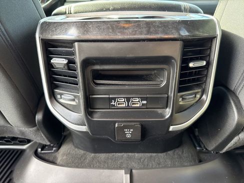 Used 2020 RAM 1500 Big Horn image 24