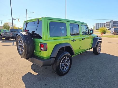 New 2026 Jeep Wrangler Unlimited Sport AWD/4WD image 9