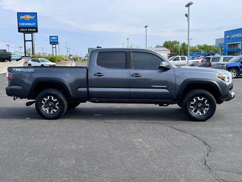 Used 2021 Toyota Tacoma TRD Off-Road w/ Technology Package AWD/4WD image 40
